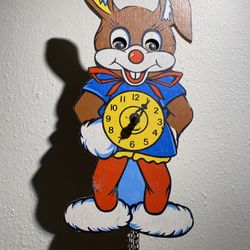 Peter Rabbit Wood German Novelty Wall Clock