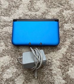Nintendo 3ds xl console blue