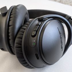Bose QuietComfort 35 QC35 Active noise cancellation (ANC) Bluetooth Headphones