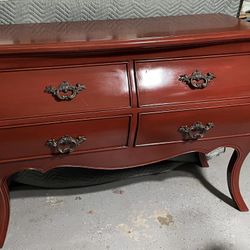 Beautiful Bombay chest