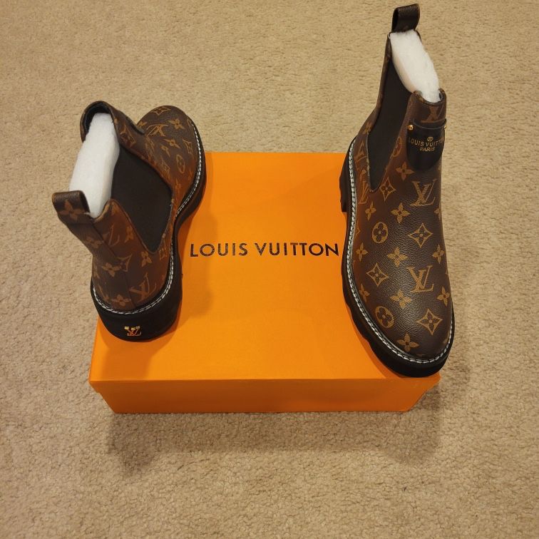 Louis Vuitton LV Beaubourg Ankle Boot, Brown, 36