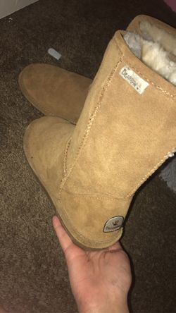Bearpaw womens boots SIZE 9
