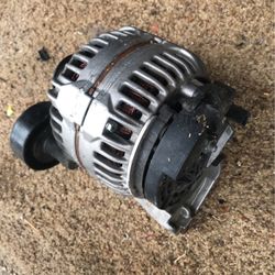 2004- 2009 BMW 5 Series Alternator