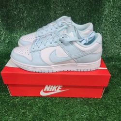 Nike Dunk Low Retro "Glacier Blue" White Men's Sneaker DV0833-104 Men's Sz 12
Brand new with box
Size 12 Mens