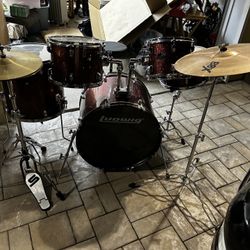 Ludwig Drumset