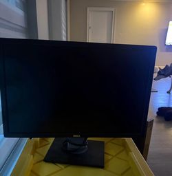Dell Computer Monitor with Stand