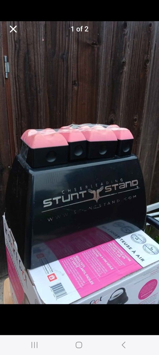 Cheerleading Stunt Stand Training Device