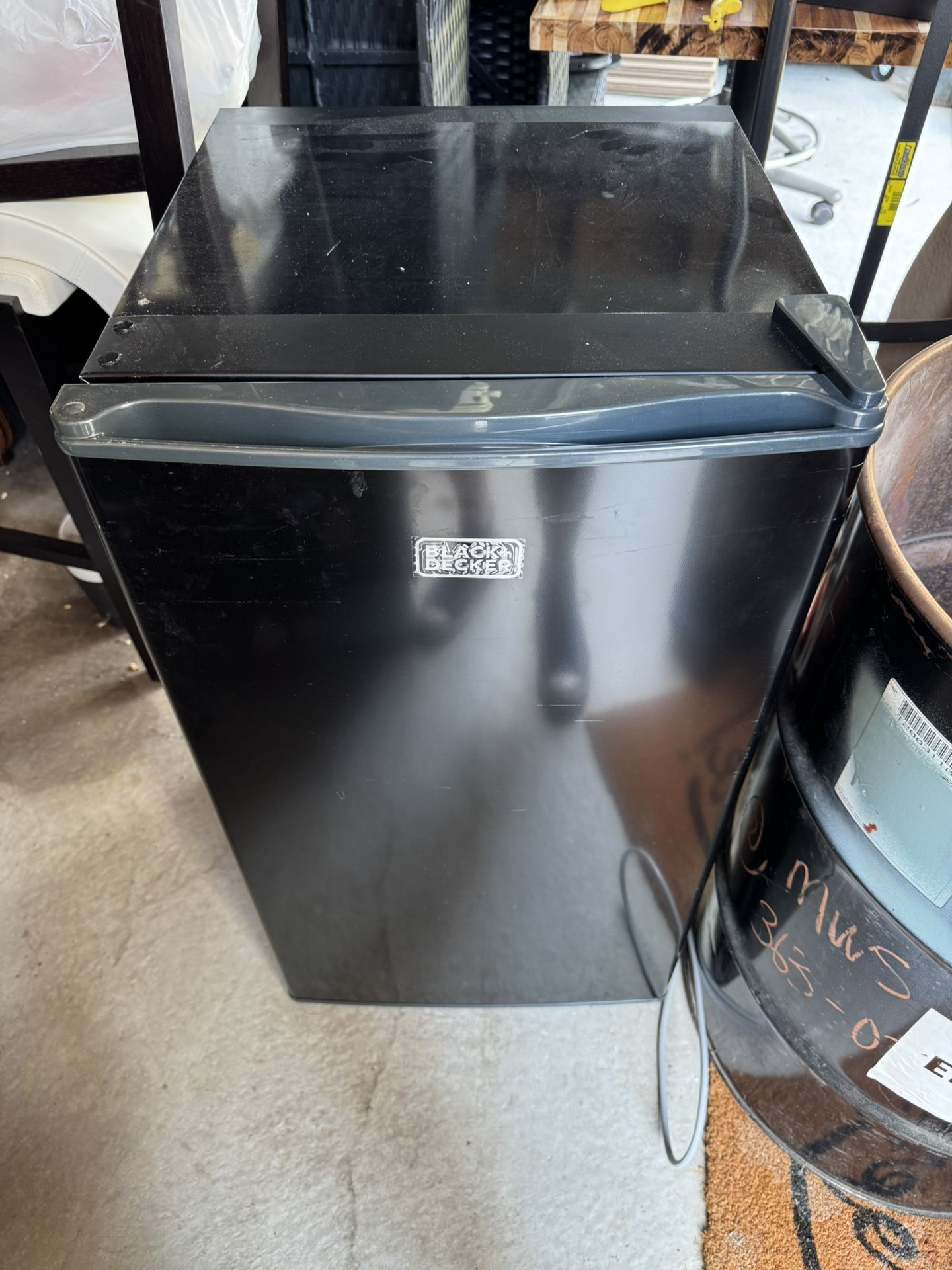 Black And Decker Mini Fridge