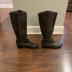 Women’s Gray Knee High Boots 