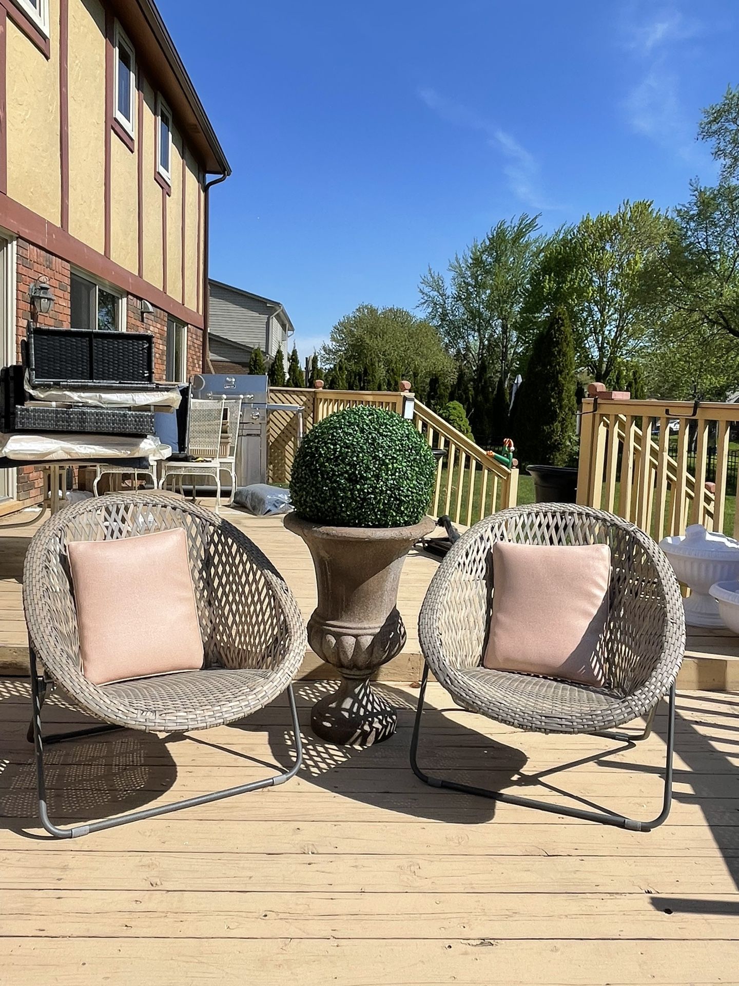 Very Nice 2 Patio chairs