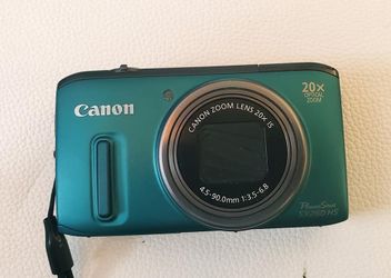 Canon PowerShot SX260 HS 12.1 MP CMOS Digital Camera with 20x Image Stabilized Zoom 25mm Wide-Angle