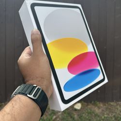 Apple iPad 10th Gen Silver 64gb