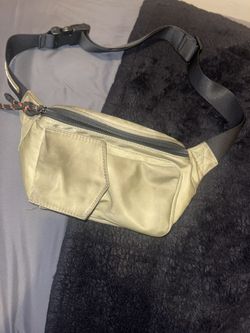 Like Dreams Twist Front Pocket Nylon Women's Belt Bag Strap Fanny Pack Tan Green