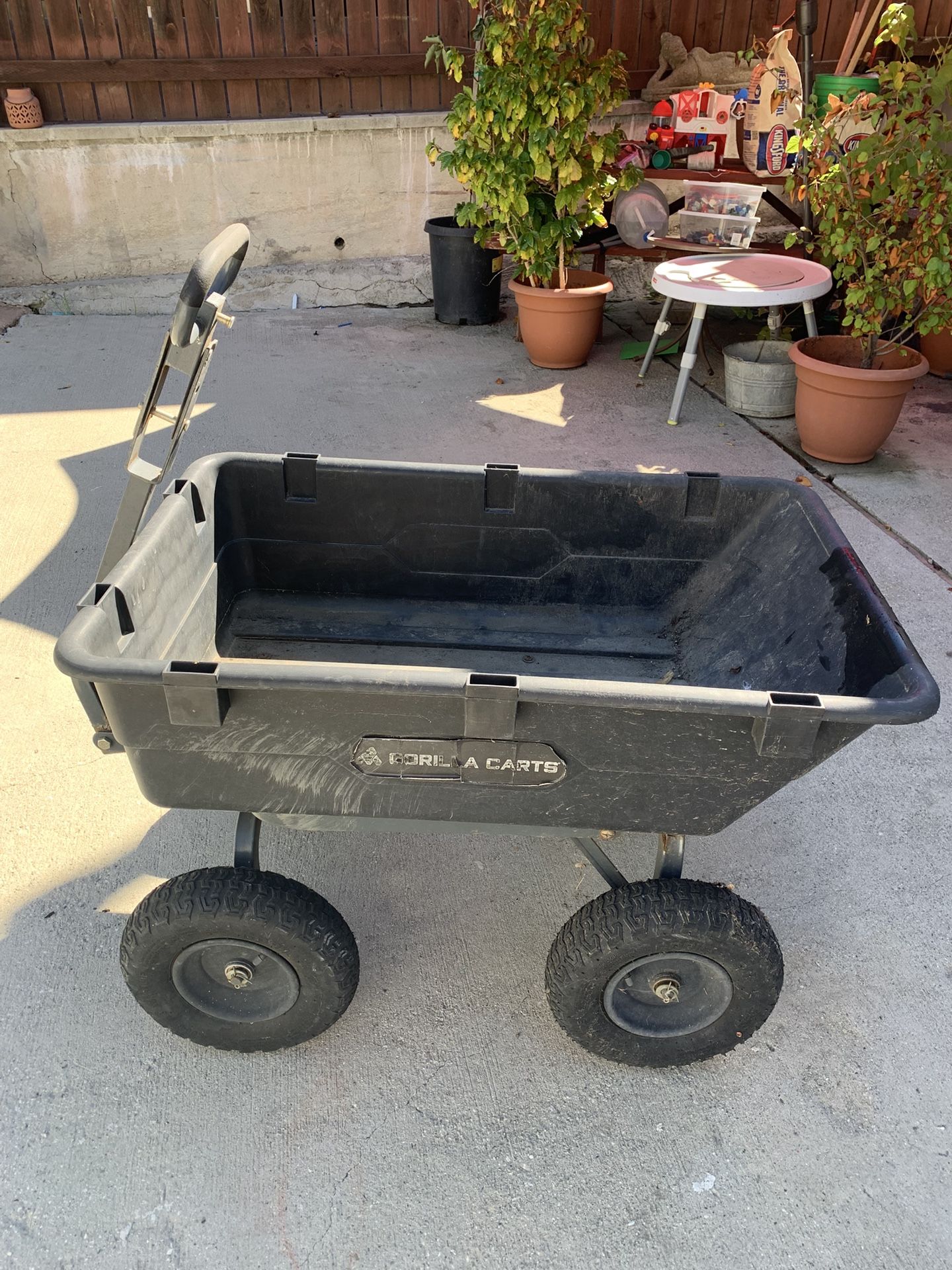 Gorilla Cart