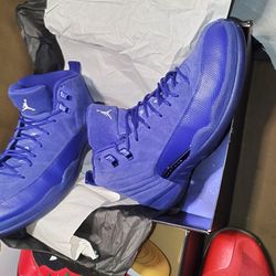 Jordan 12 Retro "Deep Royal Blue" Size 10.5 ! 