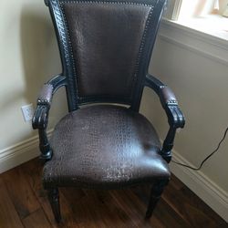 Free Chair