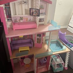 Barbie Dream House for Sale San Dimas, CA - OfferUp