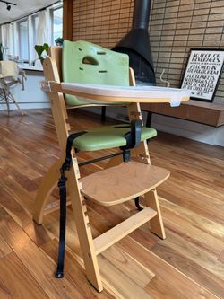 Abbie Beyond Junior Y High Chair - Green