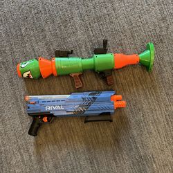Set Of 2 Toys Guns FORTNIGHT & NERF 