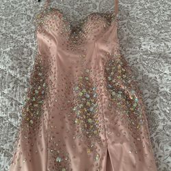 Beautiful Dress one time wear Pic Up Only