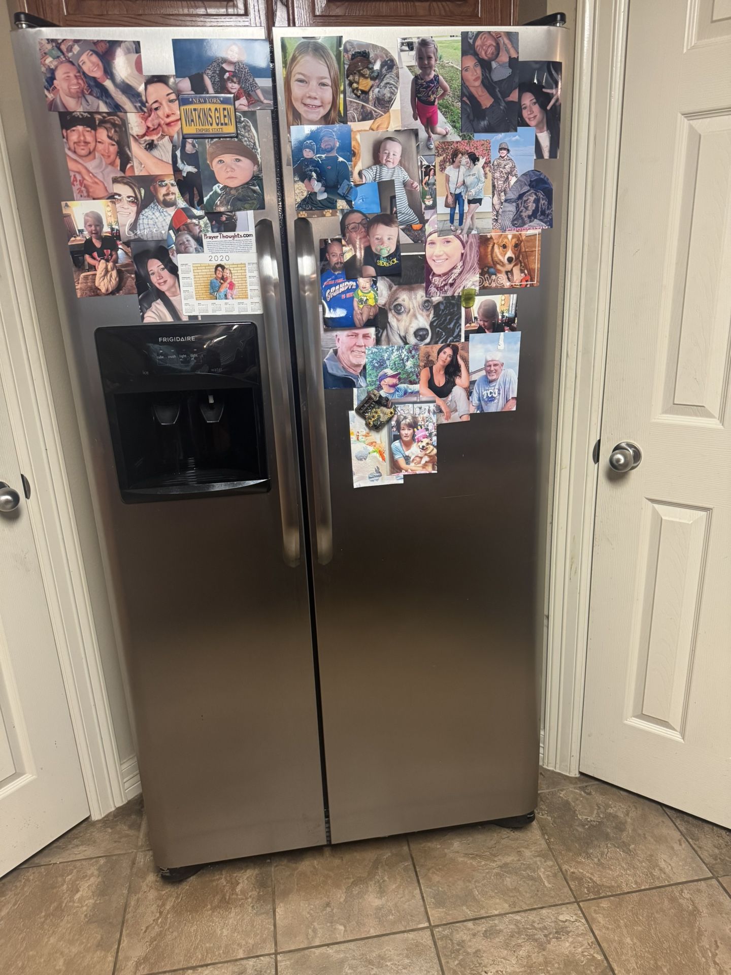 Frigidaire Side By Side Frog