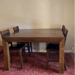 Dinning Table 
