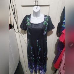 Women Dress Size L 