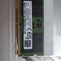 32 GB Samsumg DDR5 Ram