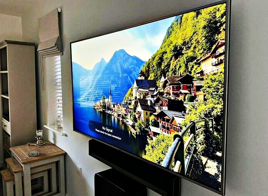 FREE Smart TV - LG