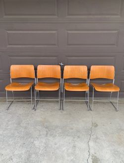 Set of 4 David Rowland Dining Chairs
