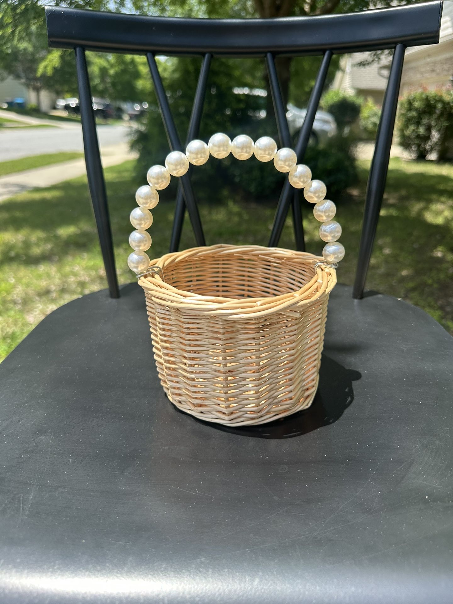 Flower Girl Basket With Pearls