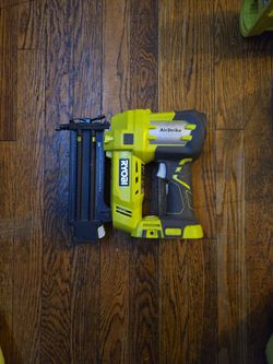 Ryobi CORDLESS NAILGUN