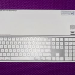 Apple Magic Keyboard with Touch ID