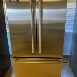 Refrigerador Muy Bueno Súper Capacidad.  VIKING PROFESSIONAL
