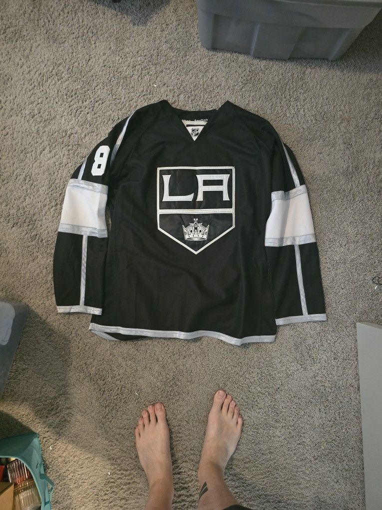 Authentic NHL Kings Doughty Jersey