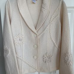 Women’s Jacket. size Medium 