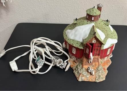 Department 56 Whitehill Round Barn with Working Light and Foam Insert AS IS just $25