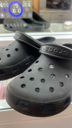 Black Crocs