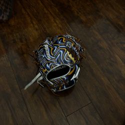 Mizuno Baseball Glove