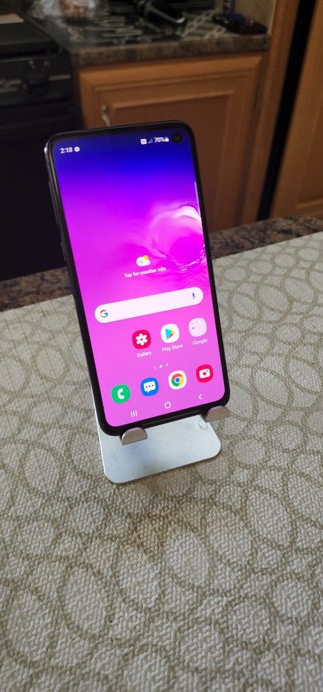 Samsung Galaxy S10e