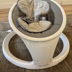 Munchkin Electric Baby Swing