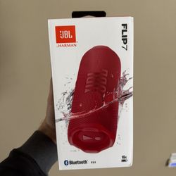 JBL Flip 7 Portable Bluetooth Speaker NEW