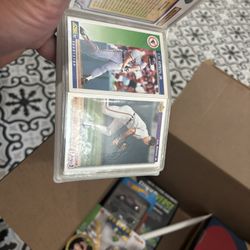 Baseball Cards/ Ken Griffey Jr/Cal Ripken 