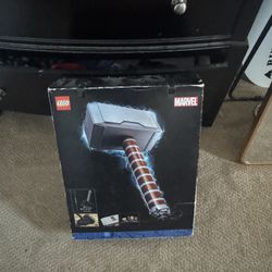 Thors Hammer Lego Set