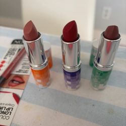 Clinique Lipstick And Revlon Lip Liner