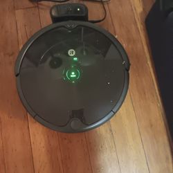 Roomba Vacum