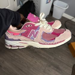 Pink New Balance Sz10