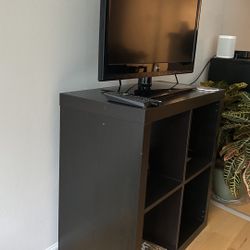 Tv Stand with Storage Compartments