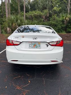 Hyundai Sonata Sedan White
