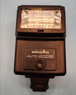 Konica Minolta Auto Electroflash 200X  - UNTESTED *No Battery Cover
